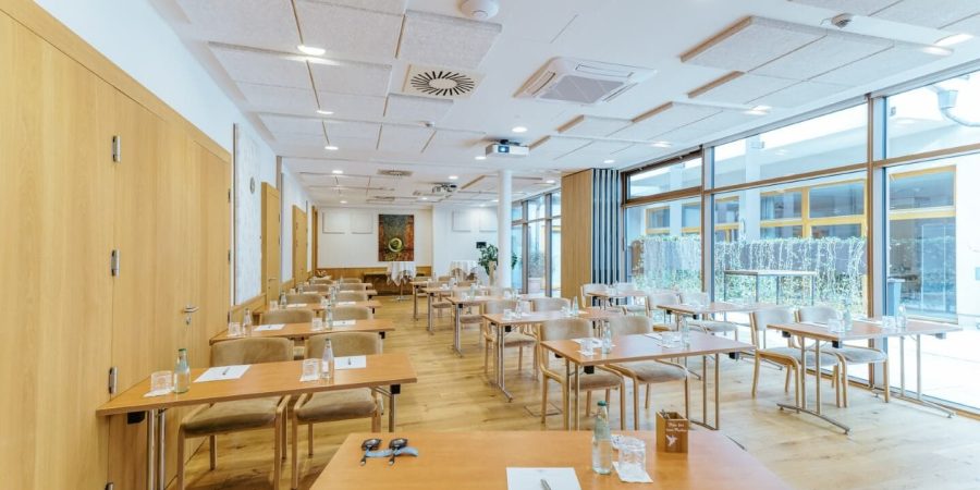 FR_Hotel-Ochensberger_03_Konferenz_Okt-2024©diemosbachers-014-ti.jpg